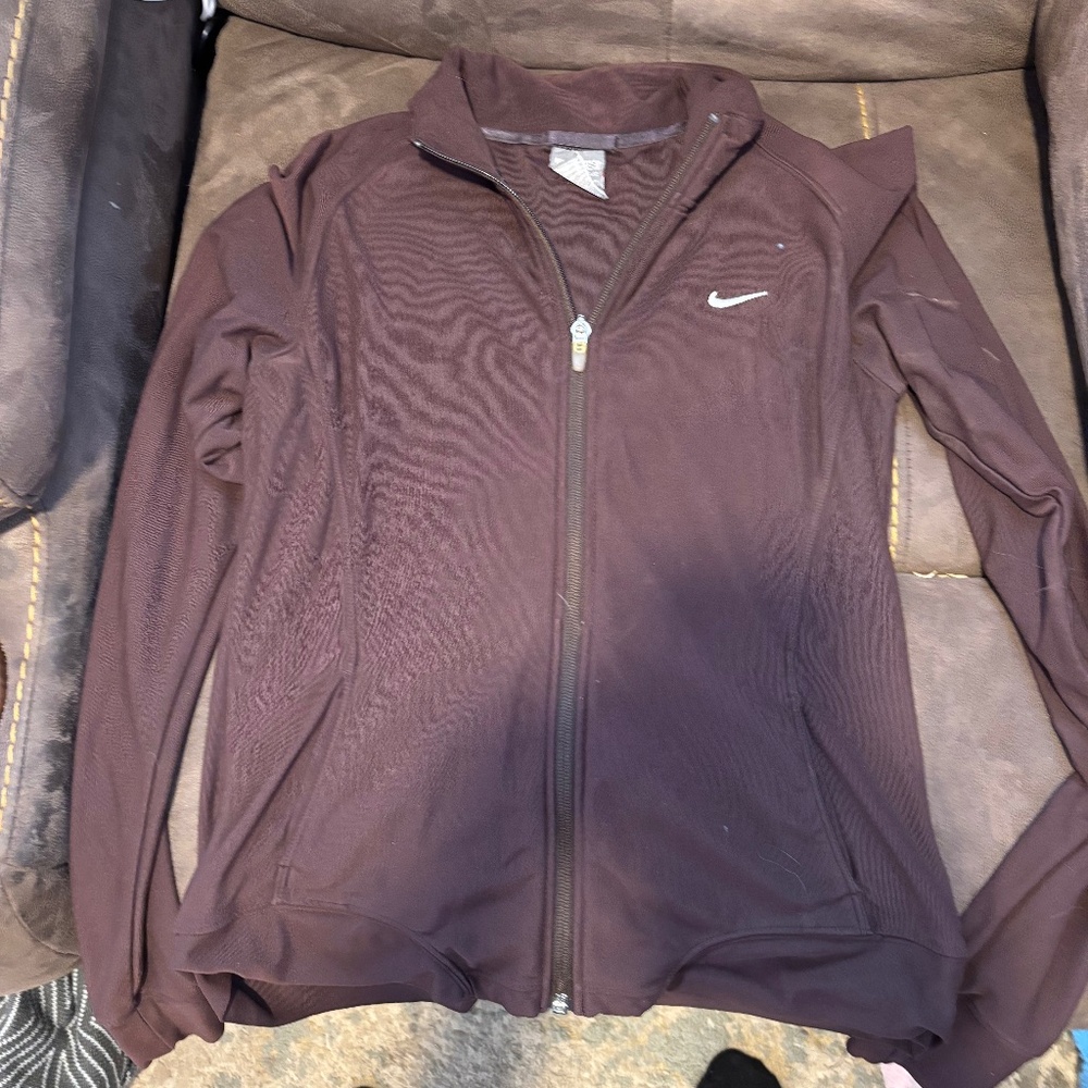 Size xs Nike zip up